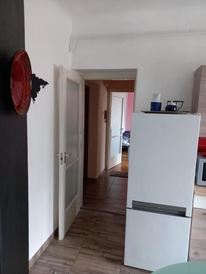 Aha Lejlighed Debrecen Eksteriør billede